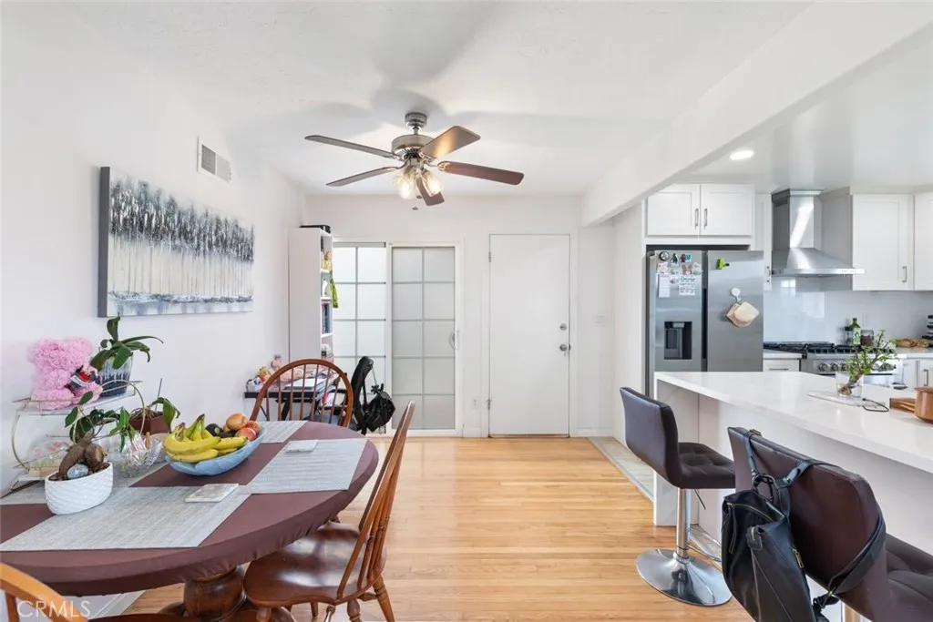 https://cdn.realtyfeed.com/cdn/127/306692371/bd7262577554e4917a7716063fc82a59.webp