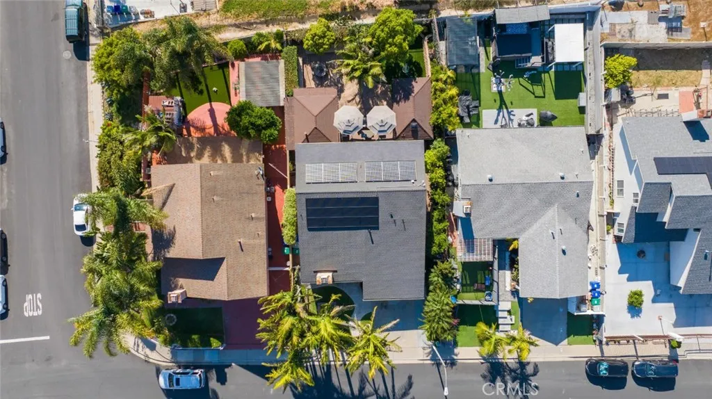 https://cdn.realtyfeed.com/cdn/127/306692377/8ca7c92ada9268e8c27f3910130e7354.webp