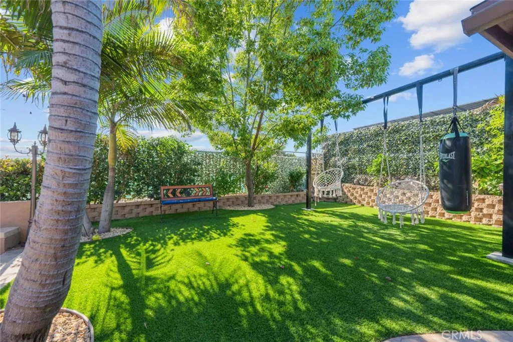 https://cdn.realtyfeed.com/cdn/127/306692377/8fe70e6cd7ec0f7087baf4e0b3181754.webp