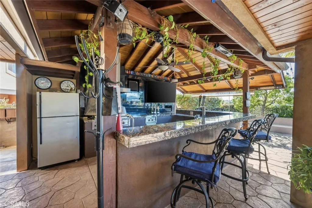 https://cdn.realtyfeed.com/cdn/127/306692377/a6a2332988fe0e66f353388e2e7f5376.webp