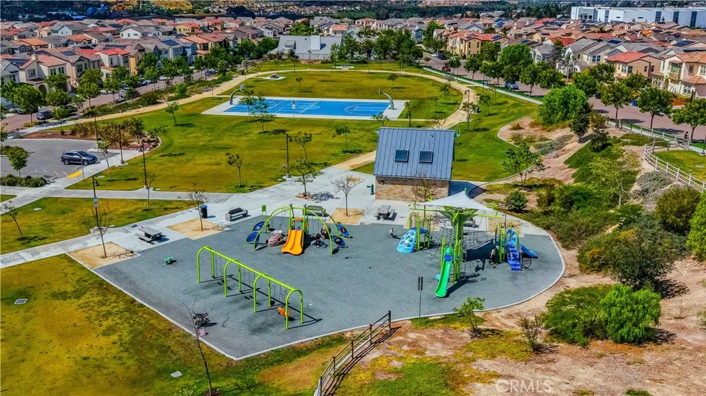 https://cdn.realtyfeed.com/cdn/127/306692387/7c5eb622cb068a6d05d0a2af7de1aa3c.webp