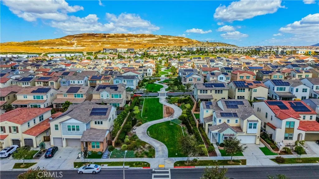 https://cdn.realtyfeed.com/cdn/127/306692387/b6da36816c513aaaf7eafe1bf6f6ace7.webp