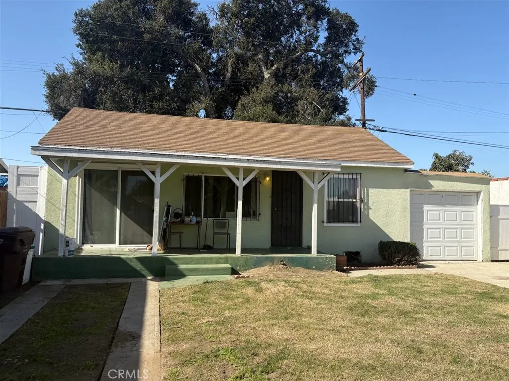 Compton, CA 90221