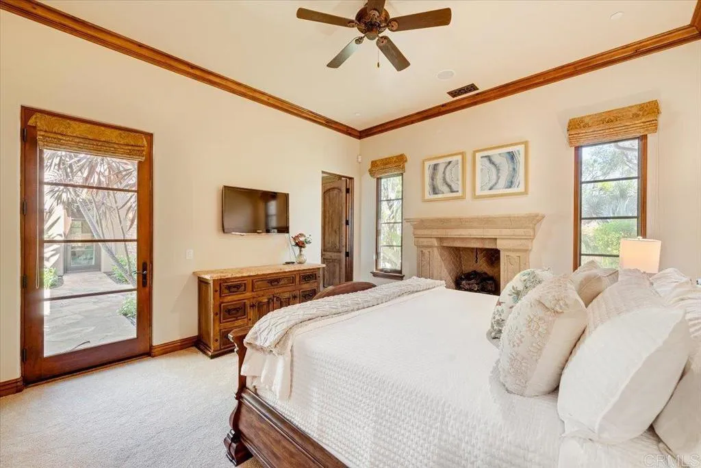https://cdn.realtyfeed.com/cdn/127/306692443/71cfd8ef30b46b0a45be7a117e6b78e6.webp