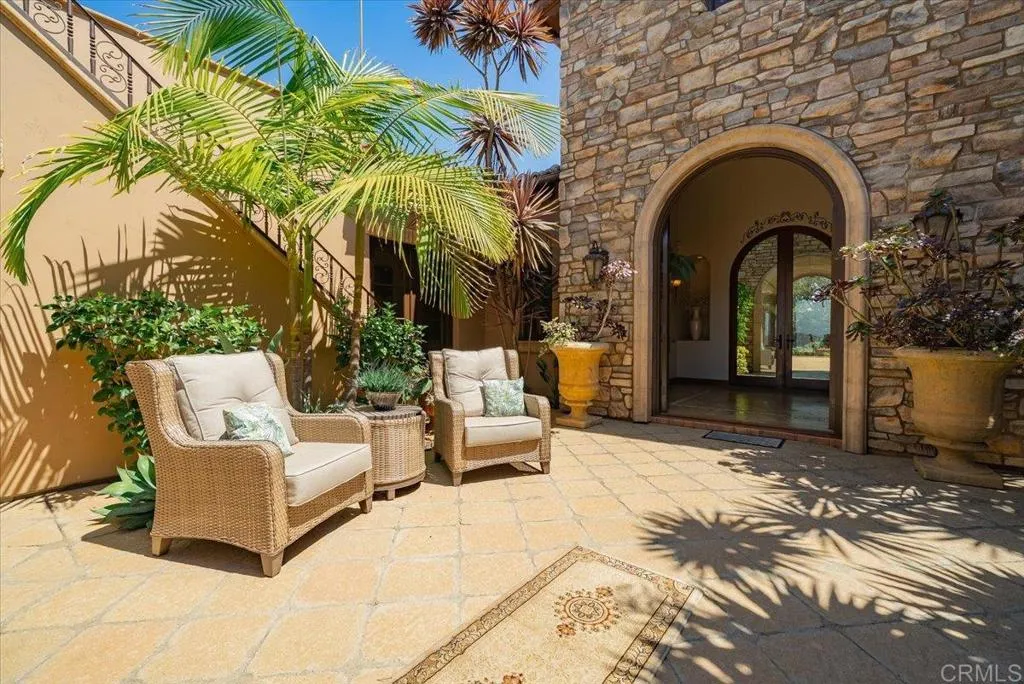 https://cdn.realtyfeed.com/cdn/127/306692443/73e452d491ae1842c4c77d8740502b06.webp