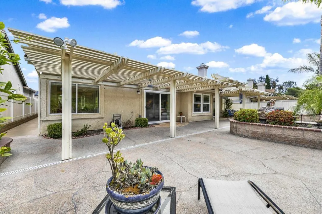 https://cdn.realtyfeed.com/cdn/127/306692445/02f92852e6f029240063d04786421063.webp