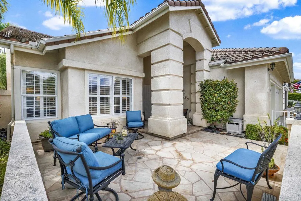 https://cdn.realtyfeed.com/cdn/127/306692445/1a876f6efbf09dd5a043a388105349ed.webp