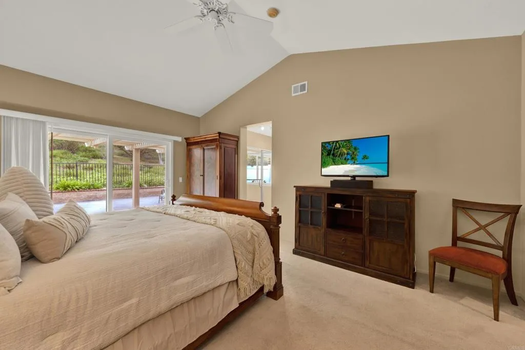 https://cdn.realtyfeed.com/cdn/127/306692445/2d3e9d236896e4307abcd7d4bd90bcb3.webp