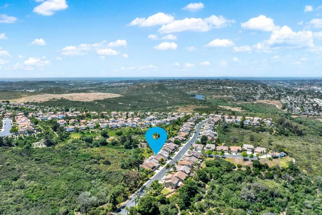 https://cdn.realtyfeed.com/cdn/127/306692445/3cbadf616668e94e3ea74c21f4e599f5.webp