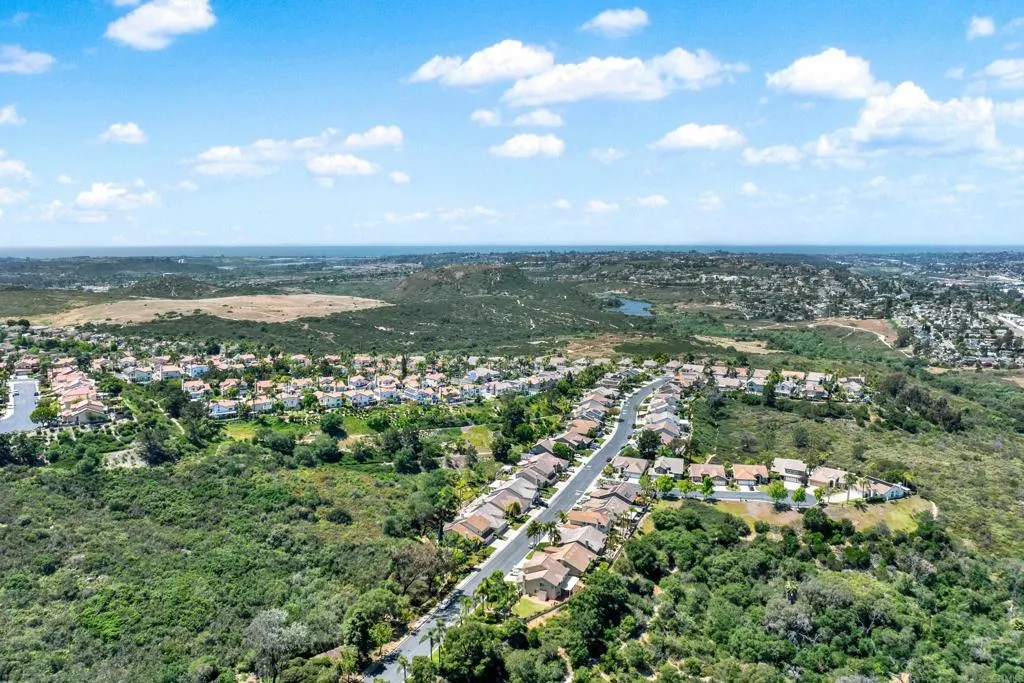 https://cdn.realtyfeed.com/cdn/127/306692445/86181d59c01c3cb26b66a0821077da1f.webp