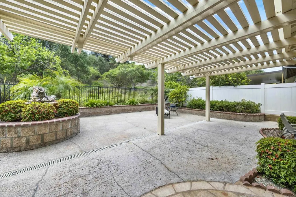 https://cdn.realtyfeed.com/cdn/127/306692445/9310737c47d71e981cef9c54b5feb681.webp