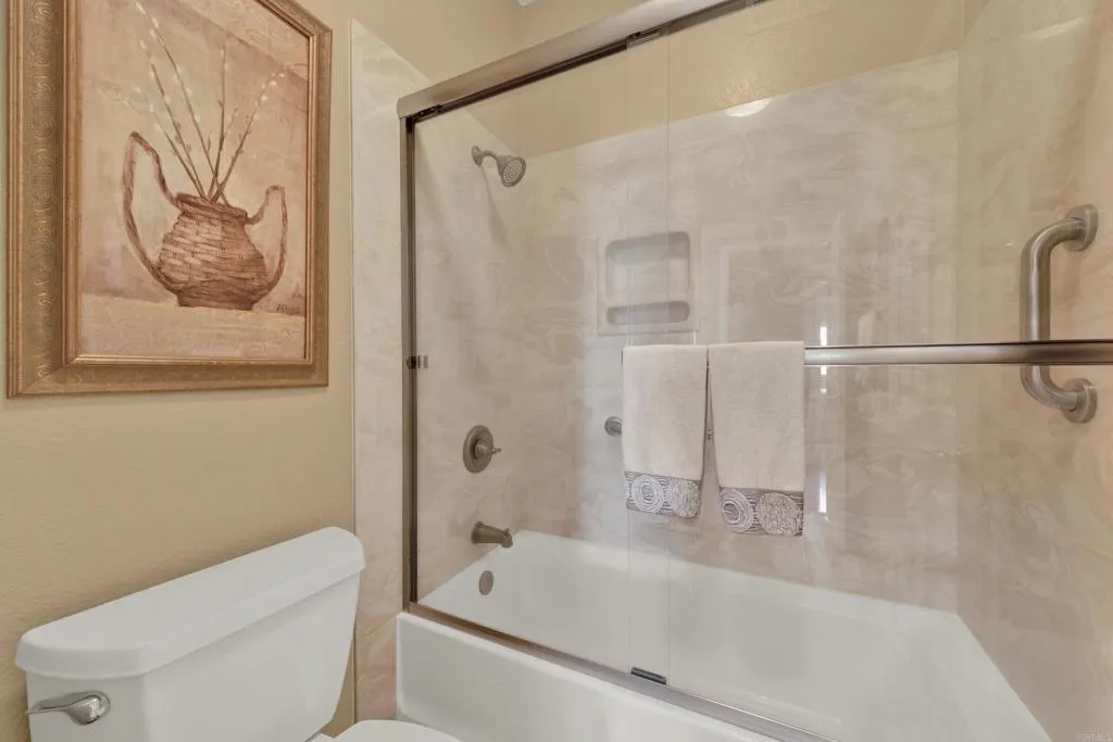 https://cdn.realtyfeed.com/cdn/127/306692445/af1b615f6c703e26dd48c4a87a53bf99.webp