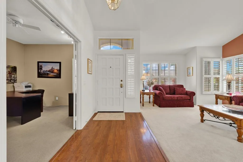 https://cdn.realtyfeed.com/cdn/127/306692445/bb539aa05caae8a28aab599dd2a2fa1c.webp