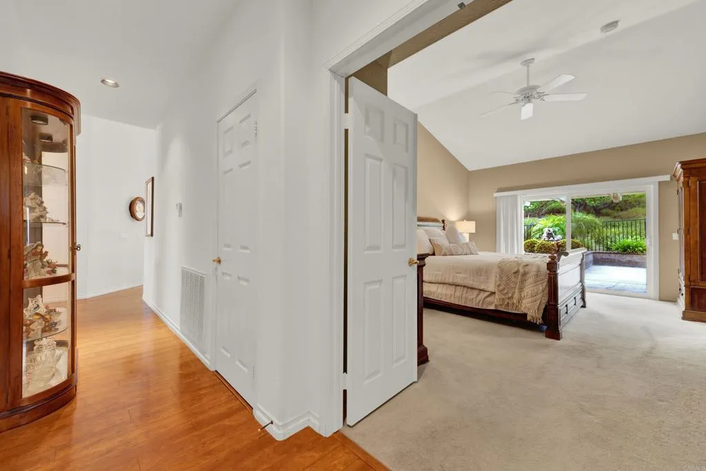 https://cdn.realtyfeed.com/cdn/127/306692445/c93b03a6b79b1d7e4ec2f0ce80acecb0.webp