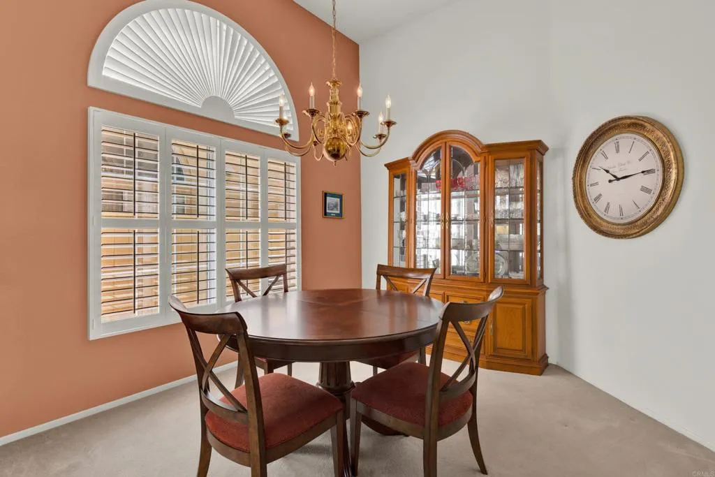 https://cdn.realtyfeed.com/cdn/127/306692445/c991a88ce1073dc9d71fdd94adcb4f4a.webp