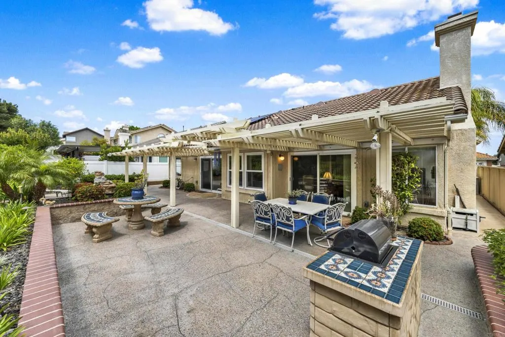 https://cdn.realtyfeed.com/cdn/127/306692445/db80aa73e2a58103cb450e88dbc774ea.webp