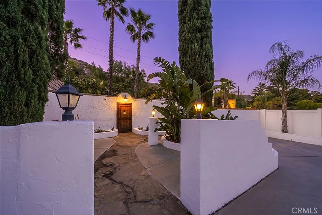 https://cdn.realtyfeed.com/cdn/127/306692449/24748124cd9885c227ce50f0a78cc70e.webp