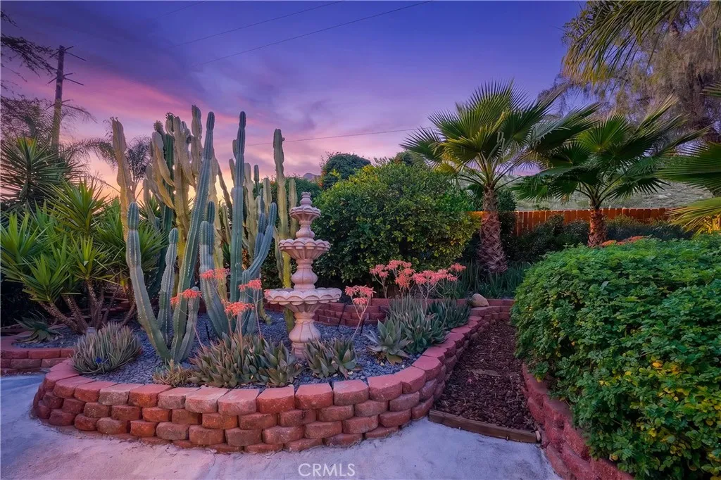 https://cdn.realtyfeed.com/cdn/127/306692449/36896d800ca1e2d87832ff5b92f69b15.webp