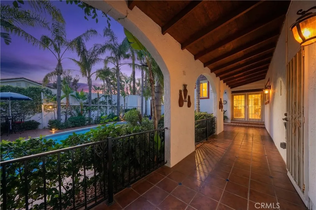 https://cdn.realtyfeed.com/cdn/127/306692449/8108188fd8ca661f7d8efbdb8be72db3.webp