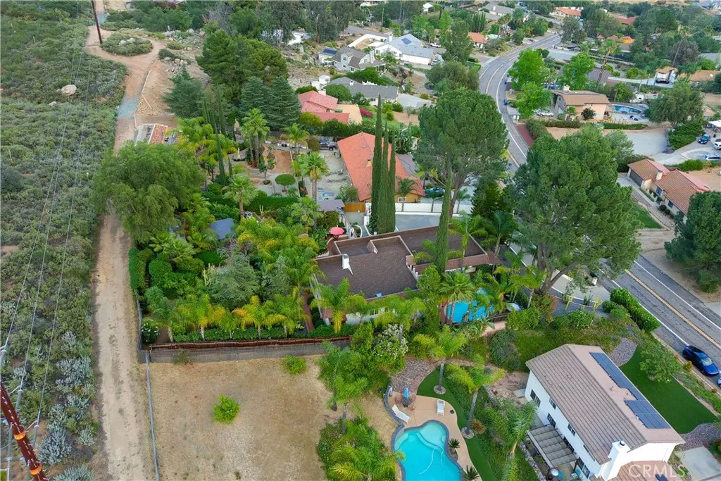 https://cdn.realtyfeed.com/cdn/127/306692449/b5c38159379bcf285db675b59cc6586b.webp