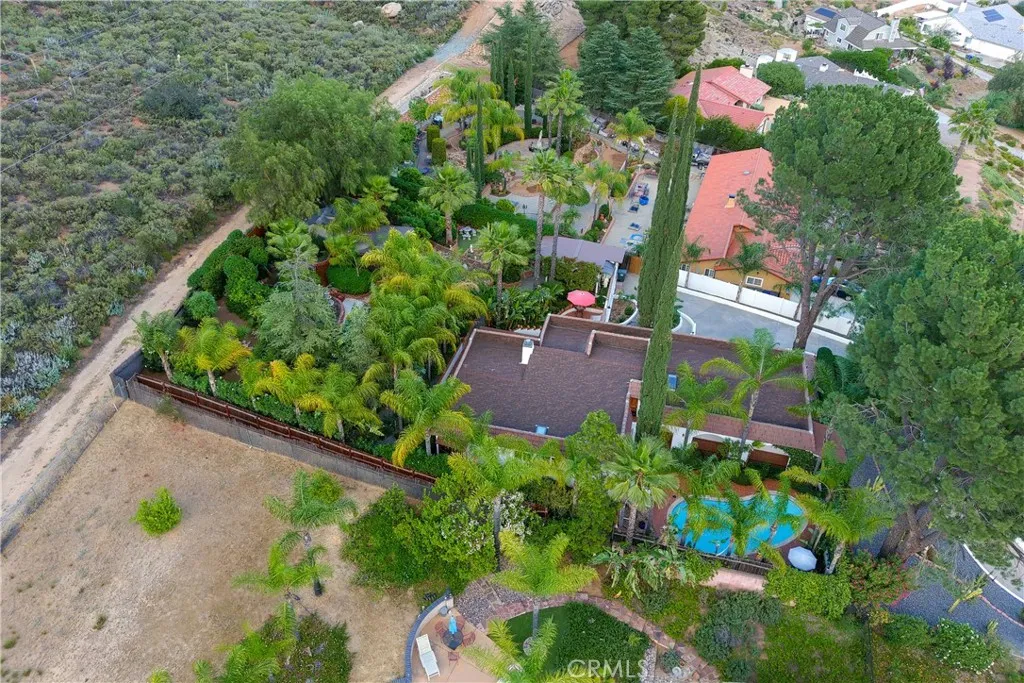 https://cdn.realtyfeed.com/cdn/127/306692449/e7fce1077edb8271f0edb76fc3376ce7.webp