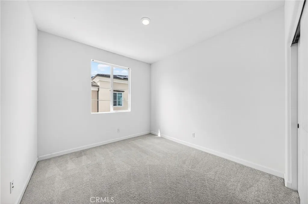 Photo #32: SW26080716 Listing: Photo #32