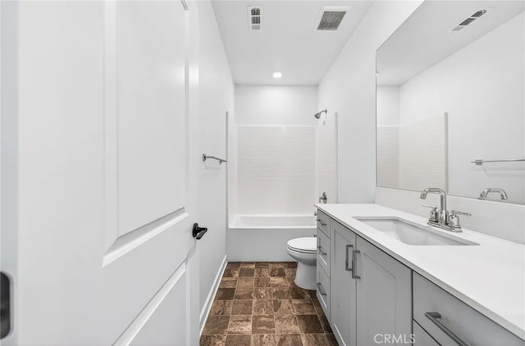 Photo #34: SW26080716 Listing: Photo #34