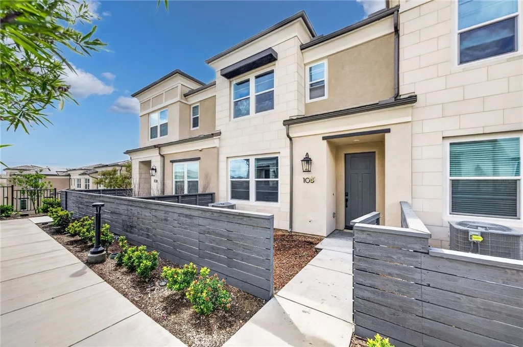 Photo #2: SW26080716 Listing: Photo #2