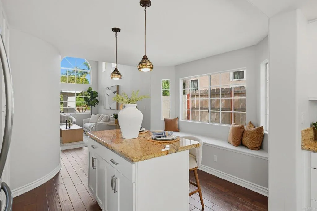 https://cdn.realtyfeed.com/cdn/127/306692481/73afab5f11307d54fee83b1c8066321a.webp