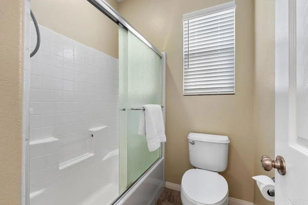 https://cdn.realtyfeed.com/cdn/127/306692486/27624d9017e91347bf85371c1ec685cf.webp