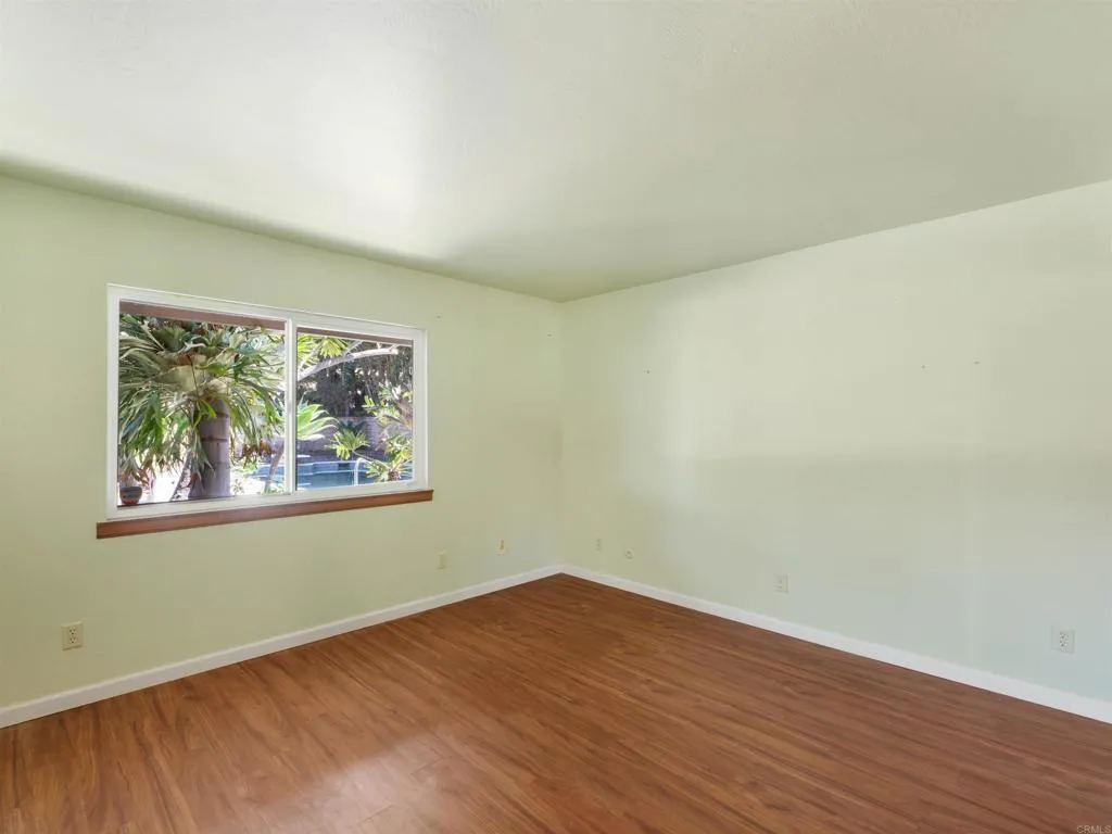 https://cdn.realtyfeed.com/cdn/127/306692501/5d5de365161de3f36983f4c5304c56da.webp