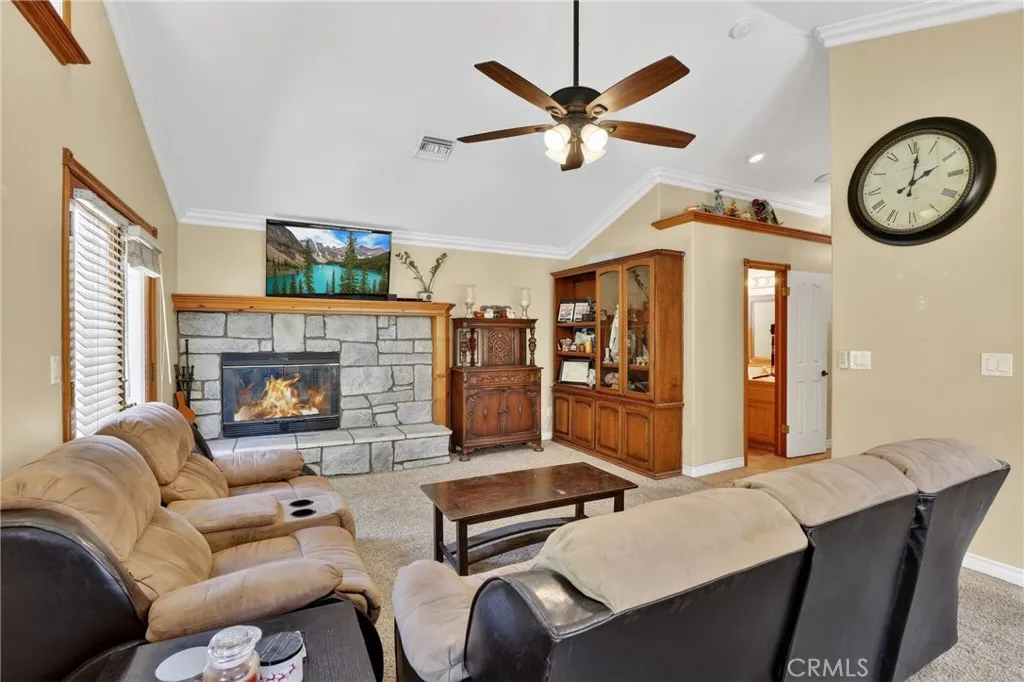 315 Fairway Drive, Lake Arrowhead, CA 92352 - Photo 3 of 32, Lake Arrowhead, CA