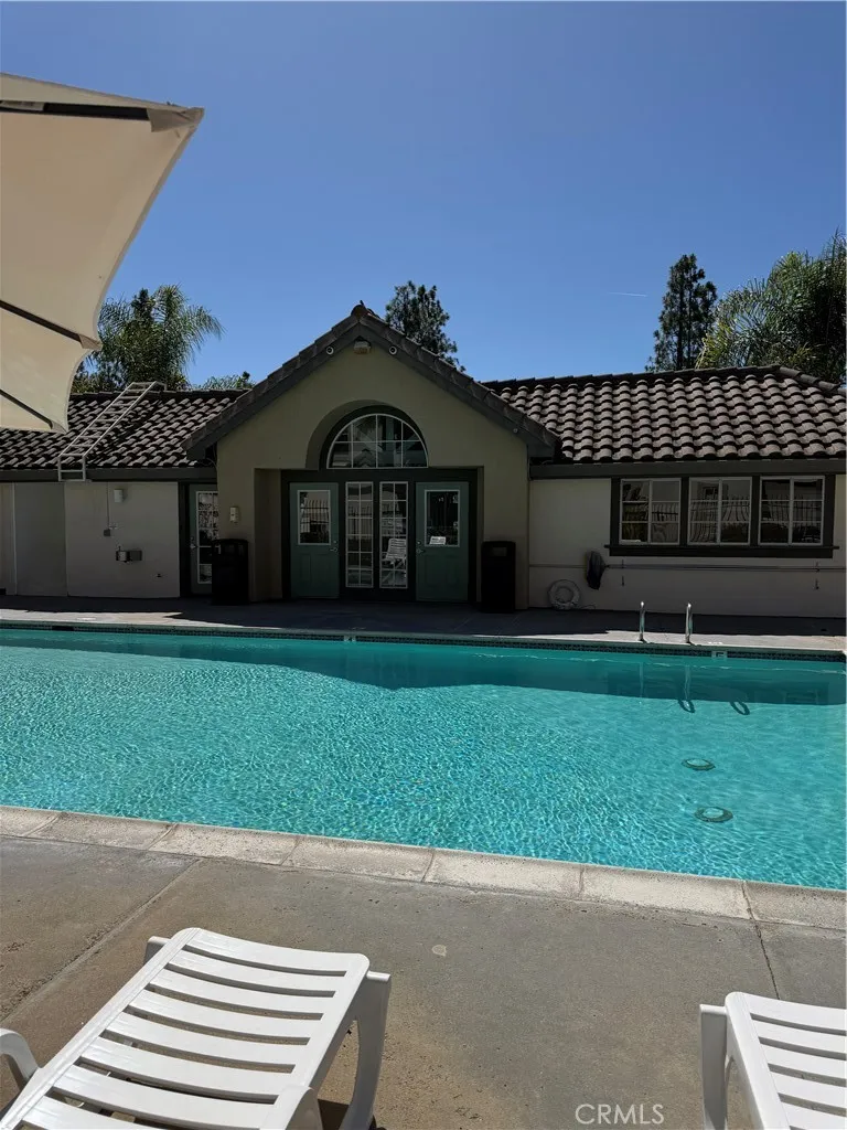 Photo #4: SW26066344 Listing: Photo #4