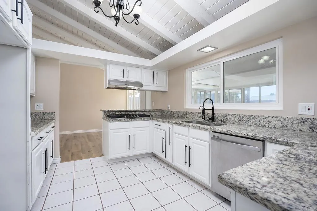 https://cdn.realtyfeed.com/cdn/127/306692544/26487034c78d273d2936421d8d54e335.webp