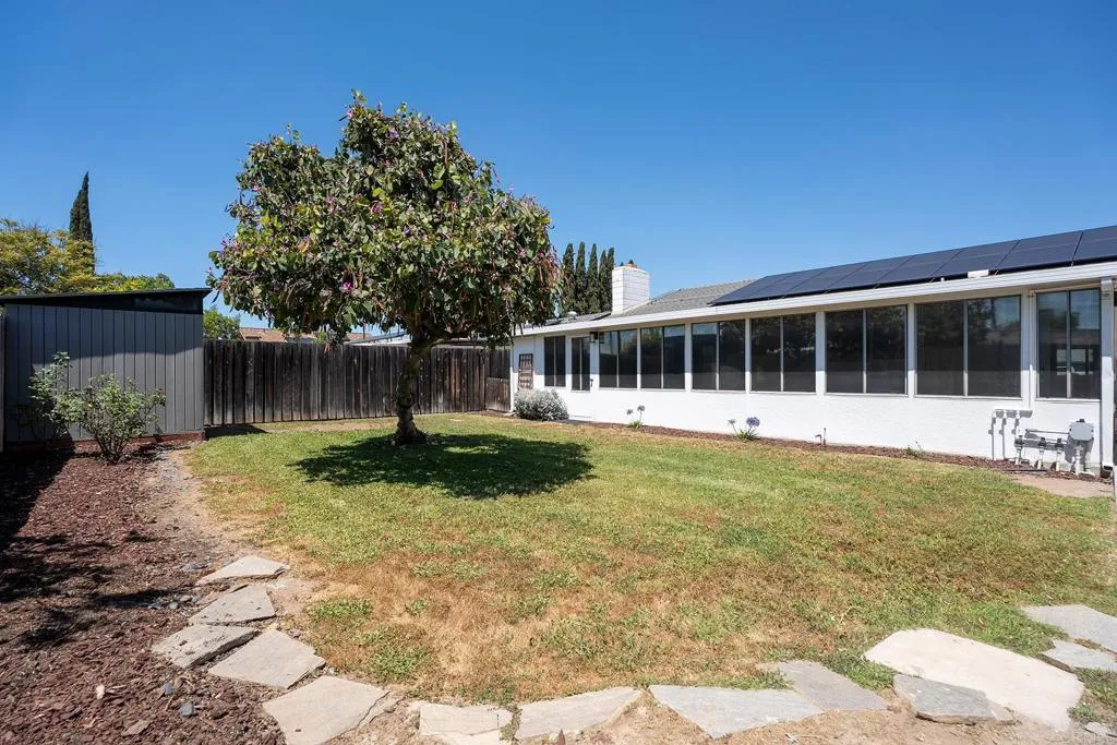https://cdn.realtyfeed.com/cdn/127/306692544/8c6724eb2fb1c974d2392659fddef9e9.webp