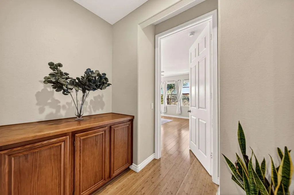 https://cdn.realtyfeed.com/cdn/127/306692556/0507091a033d38685a492a635ce6e8de.webp