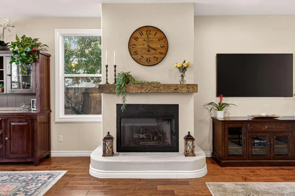 https://cdn.realtyfeed.com/cdn/127/306692556/26f873c6471bb7b534bf9b32882642bf.webp