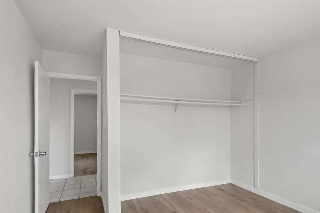 https://cdn.realtyfeed.com/cdn/127/306692567/6cc5b32804410ad145be7501c2a23924.webp