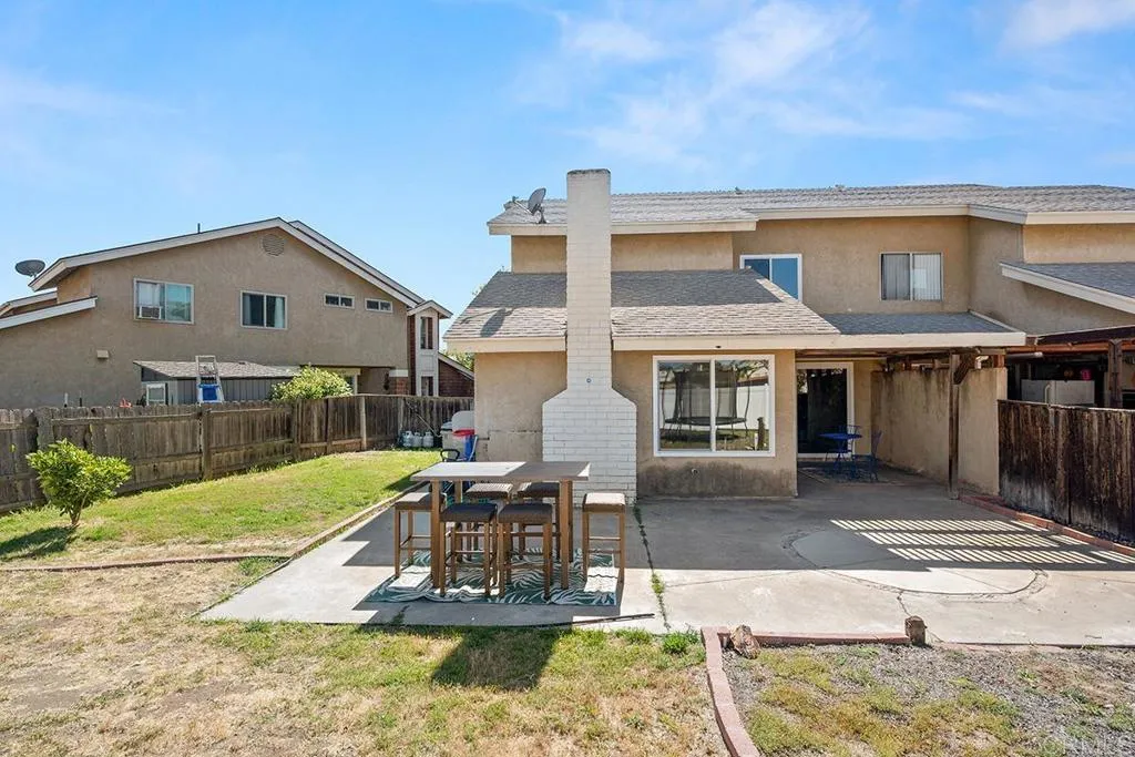 https://cdn.realtyfeed.com/cdn/127/306692570/5002faf2b6fe2ab285d7e0017fc776b4.webp