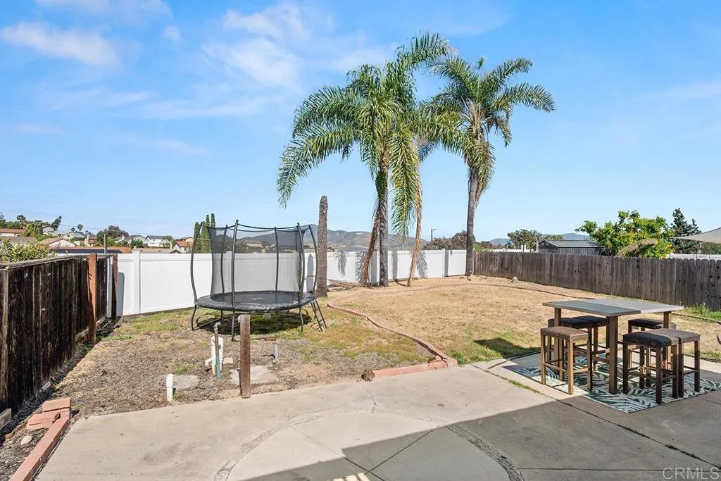 https://cdn.realtyfeed.com/cdn/127/306692570/b39e28021e09e044cbca383946b52f90.webp