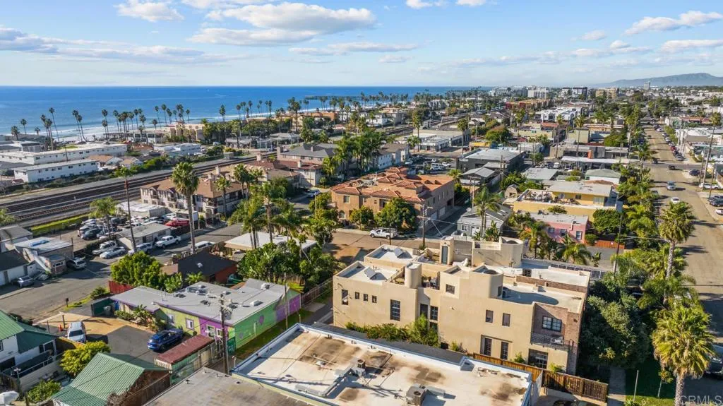 https://cdn.realtyfeed.com/cdn/127/306692574/323c7e0bed2ee79f4bbf2bbe7396cb4a.webp