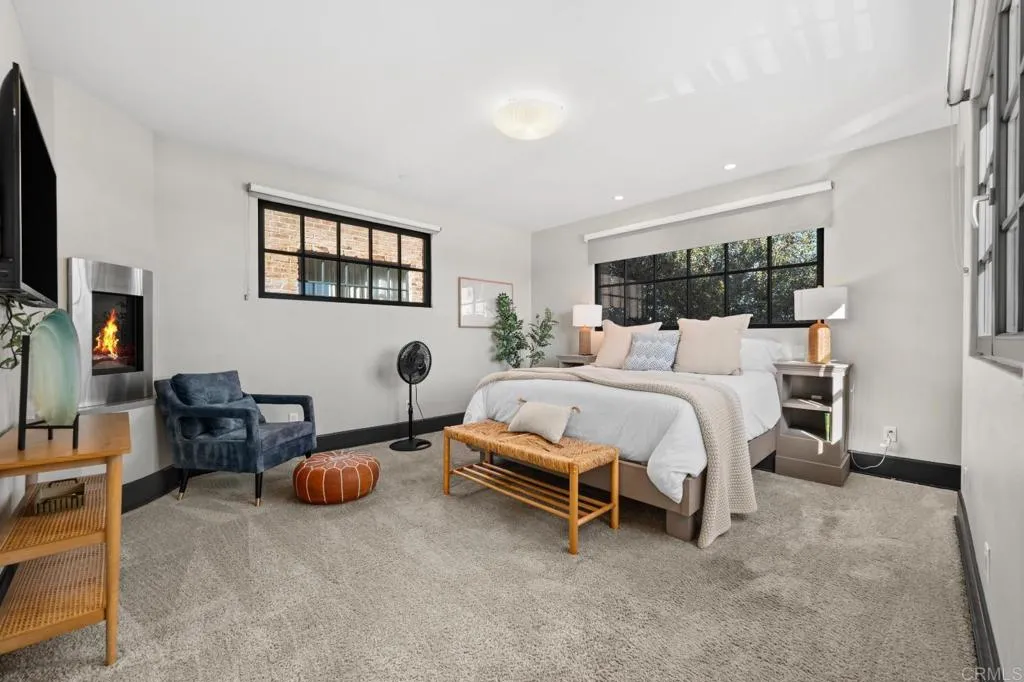https://cdn.realtyfeed.com/cdn/127/306692574/63cacc33e58f1986352b8eb62d08fae4.webp