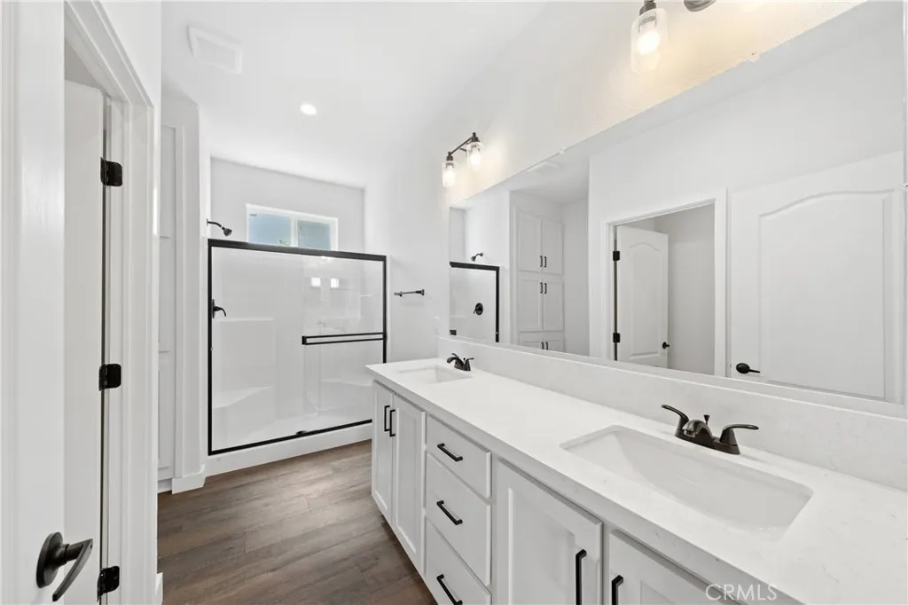 https://cdn.realtyfeed.com/cdn/127/306692604/072e596df04fd7912802156db43feafe.webp