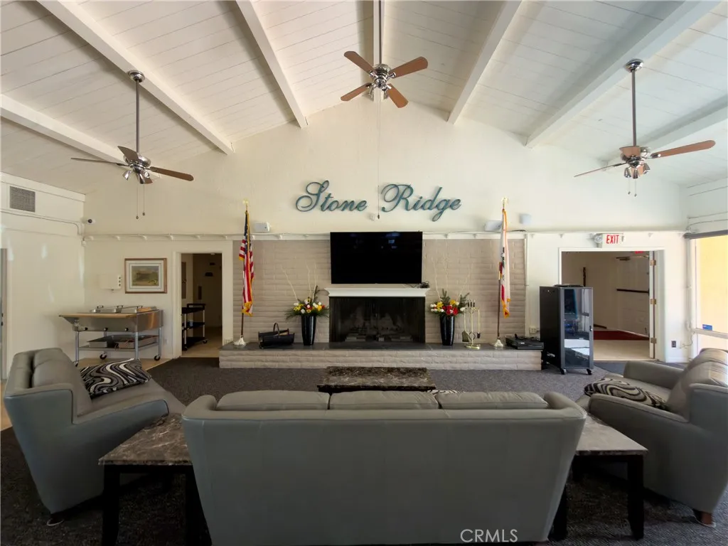 https://cdn.realtyfeed.com/cdn/127/306692604/249d004270f469a70a8aa94b0ece2d2c.webp
