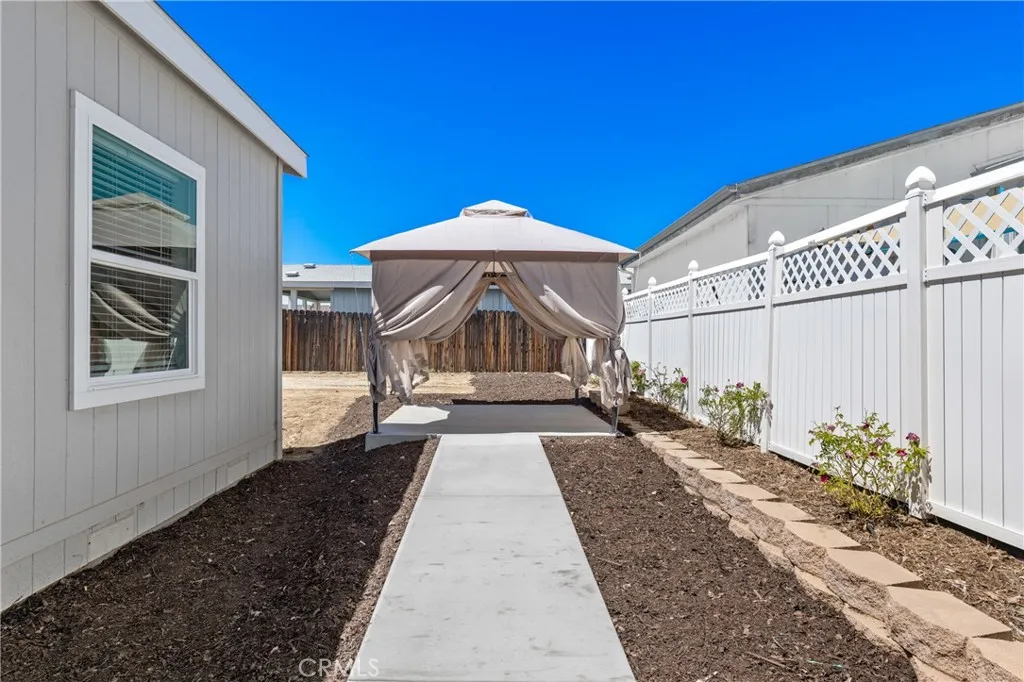 https://cdn.realtyfeed.com/cdn/127/306692604/45d46fce01d72794e1d591880ed8b7e9.webp