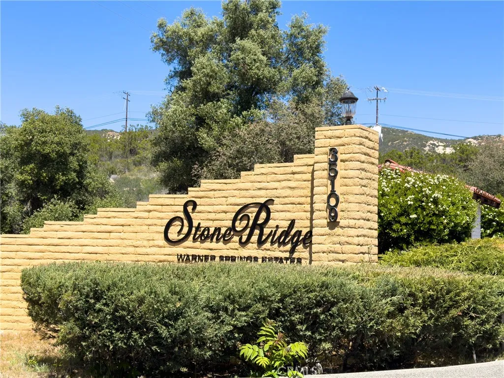 https://cdn.realtyfeed.com/cdn/127/306692604/c181af74519d2f80d98e299471f1a9da.webp