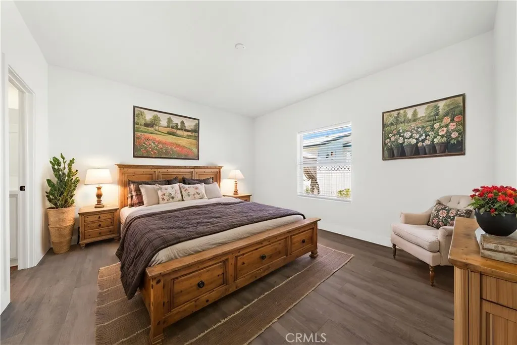 https://cdn.realtyfeed.com/cdn/127/306692604/c209a834c3365f96637fd8253035d3cb.webp
