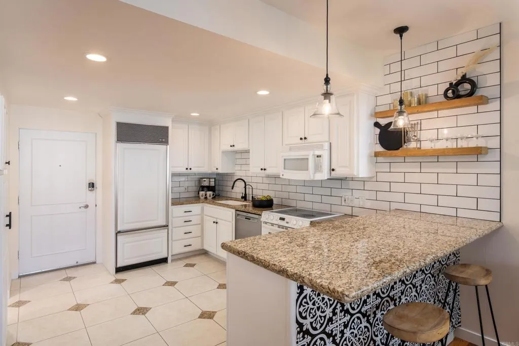 Photo #15: NDP2603639 Listing: Photo #15