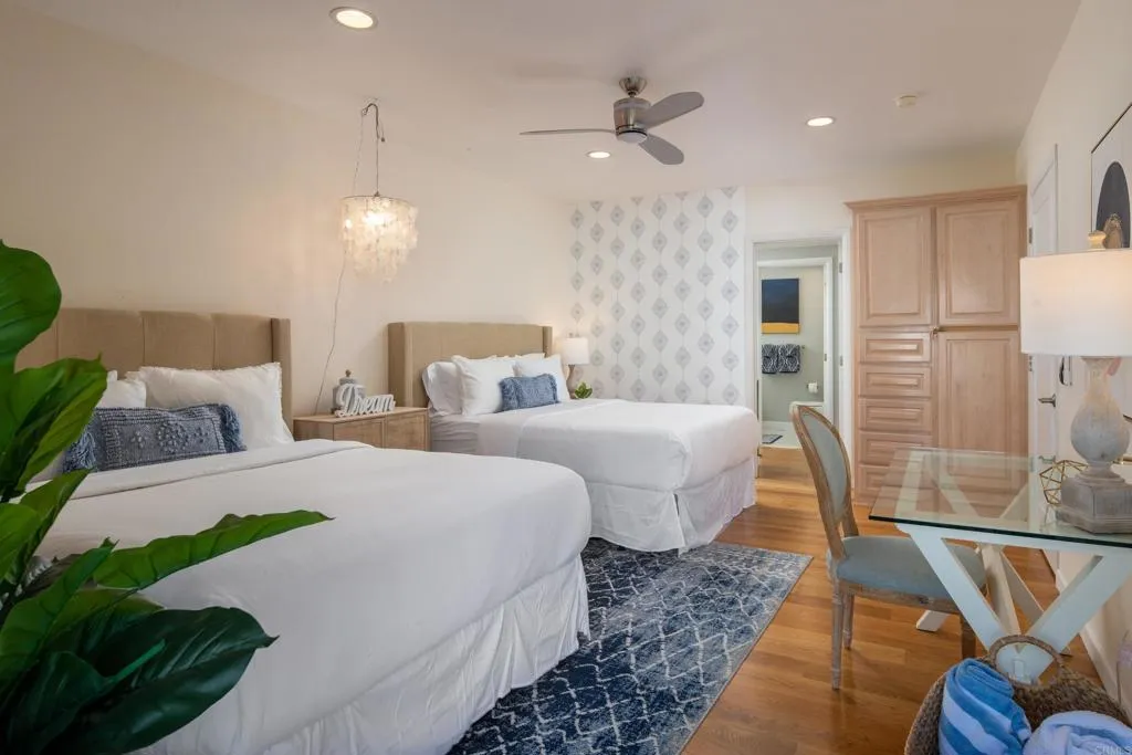 https://cdn.realtyfeed.com/cdn/127/306692605/c333cd3adc019f642265fb87d3d5bb98.webp