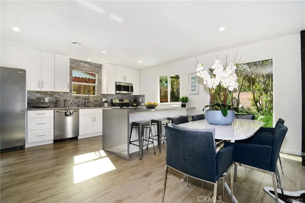 7509 Kentland Avenue, West Hills, CA, 91307